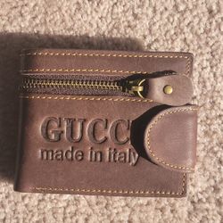 Brown Leather Gucci Wallet