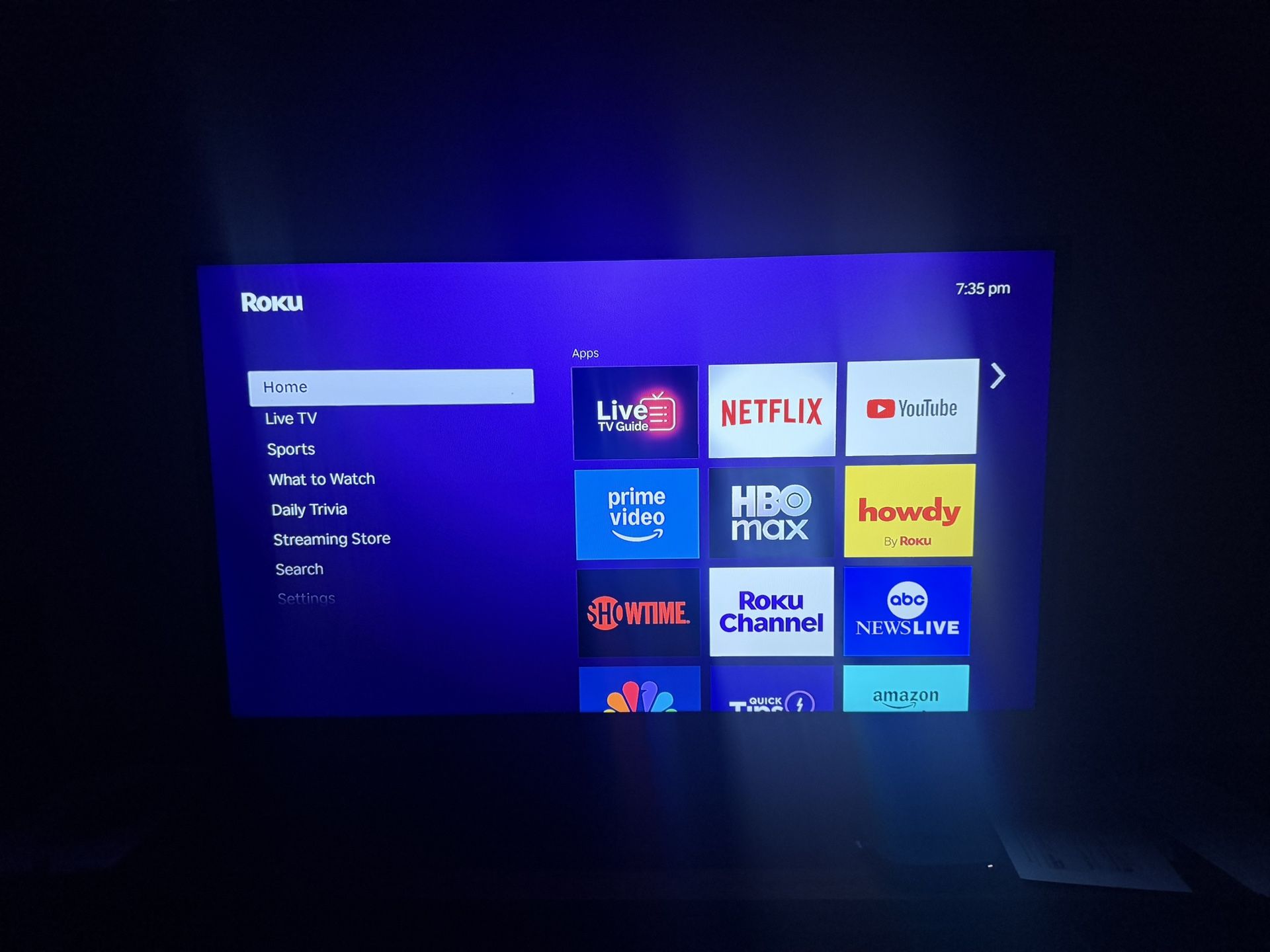 40” TV + Roku