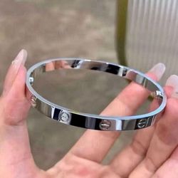 Cartier love bracelet, white gold. 