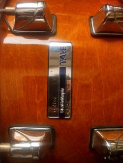 Taye snare drum.
