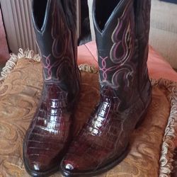 Travis point boots