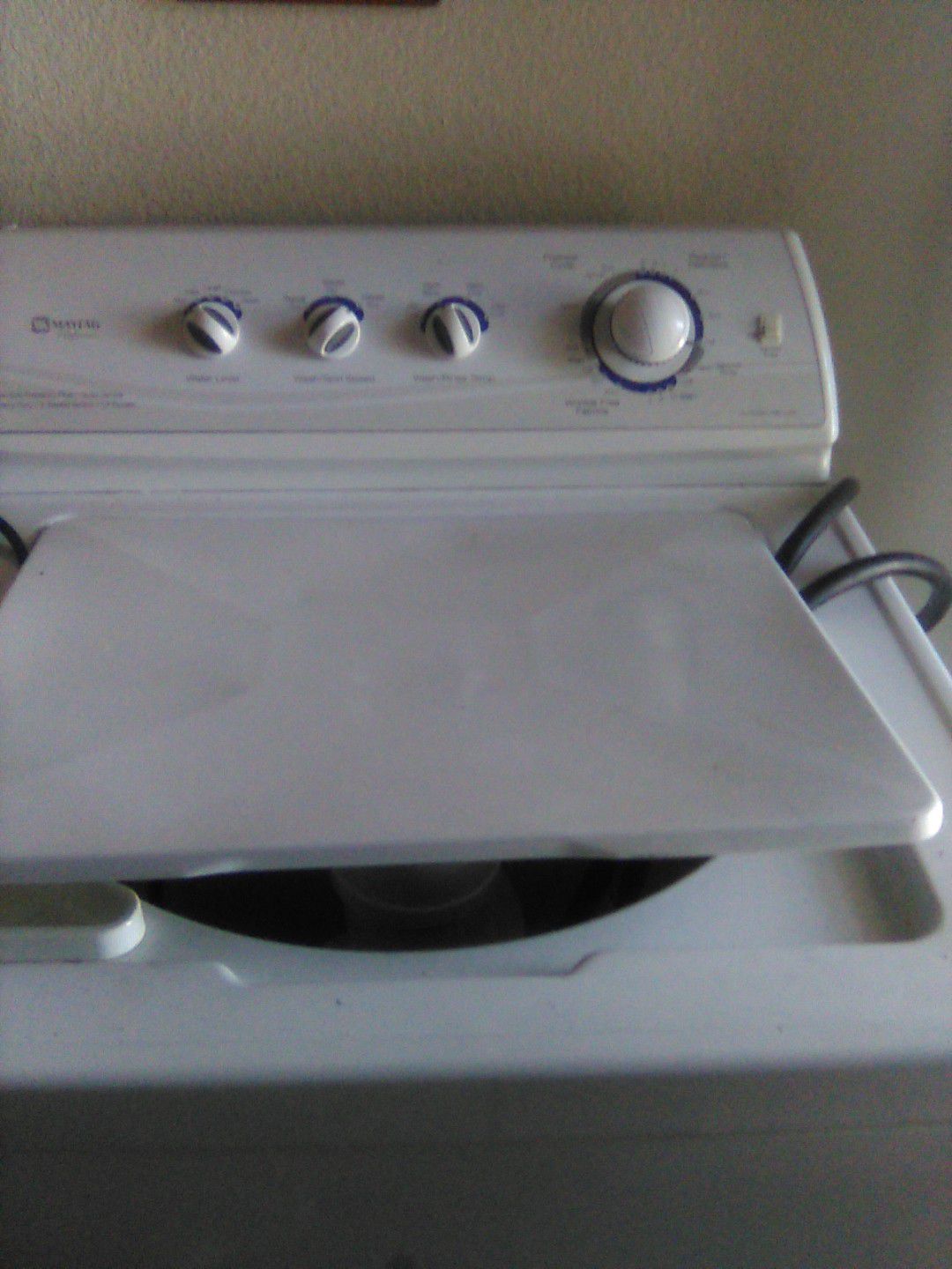 Maytag washer oversize capacity Plus Quiet Series Heavy Duty
