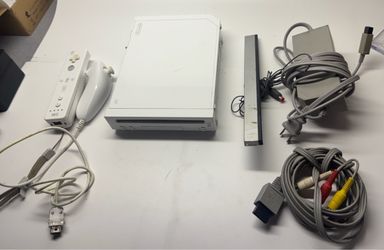 Nintendo Wii Console with Accessories