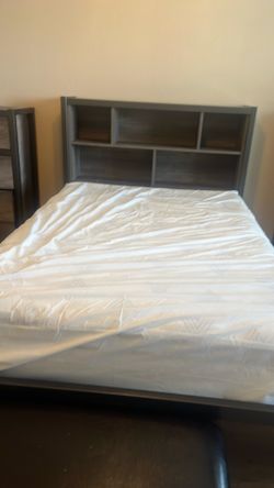 Full bed and mattress