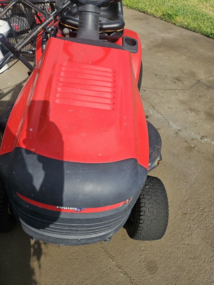 Poulan Tractor Mower