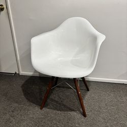 Kitchen/Living Room/Desk Chair, White