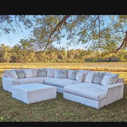 Sectional Chaise 