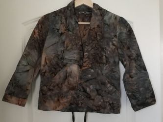 Grey Antics XS crop quarter sleeve windbreaker jacket