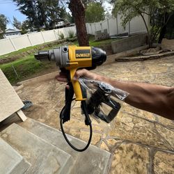 DeWalt Spade Handle Drill