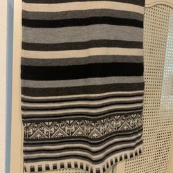 100 % Alpaca Long skirt