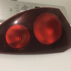 2001 MITSUBISHI ECLIPSE REAR BACK TAIL LIGHT LIGHTS LAMP BRAKE LEFT RIGHT PAIR
