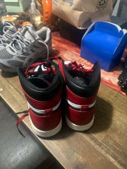 Air Jordan 1 High Red Black White Sneakers