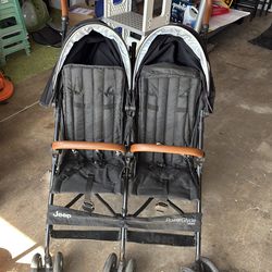 Jeep double umbrella stroller
