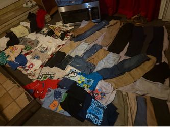 Boys clothes size 8/10 total 55 pieces all $25 clean  good shape