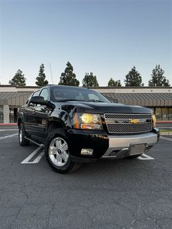 2013 Chevrolet Avalanche LT Black Diamond 4x4