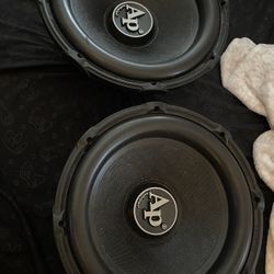  Ap Bass 15 2,400 Watts And Custom Radio Box 