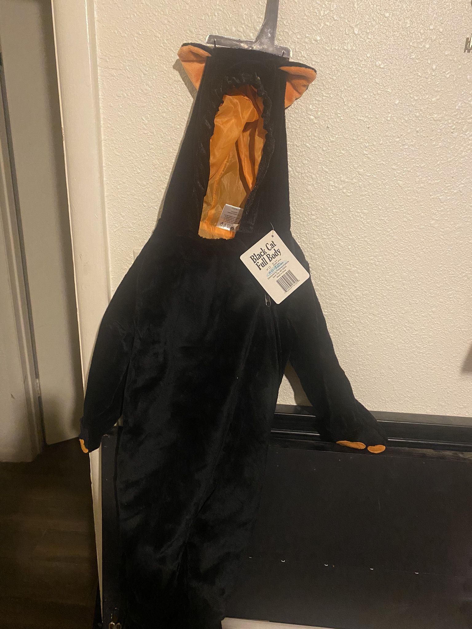 4t full body black deluxe cat suit Kids Girls or boys Black and orange