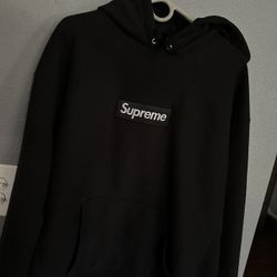 Supreme Box Logo Hooded Sweatshirt (FW23)