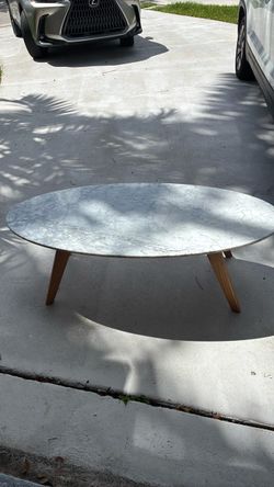 Free coffee table