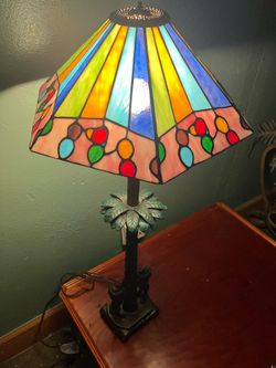 Vintage Stained glass Lion Palm Tree Lamp