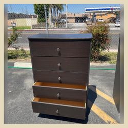5 Drawer Dresser 