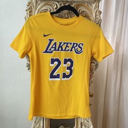 The Nike Tee Size M 11/12