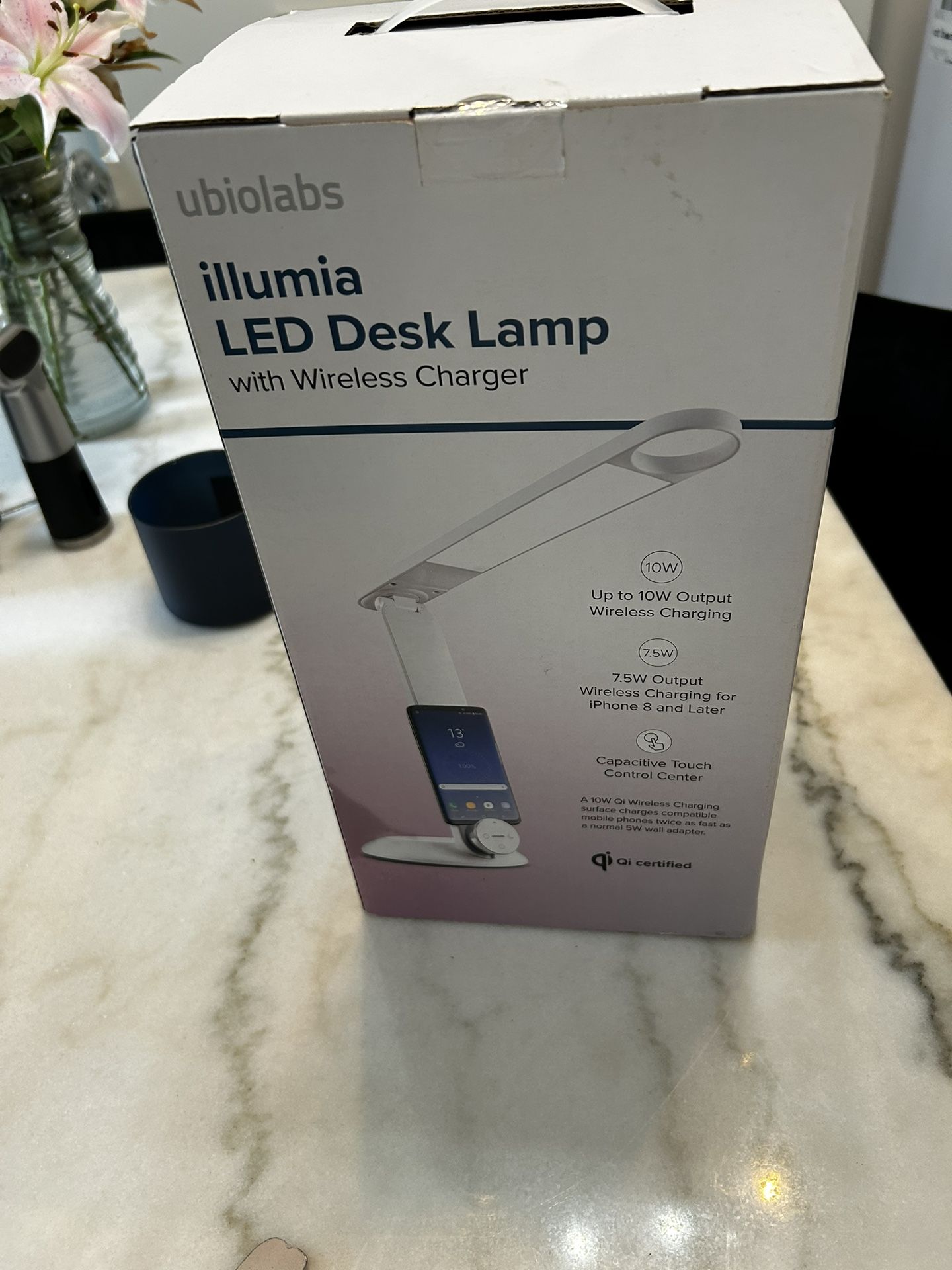 Ubiolabs LED wireless Desk Light