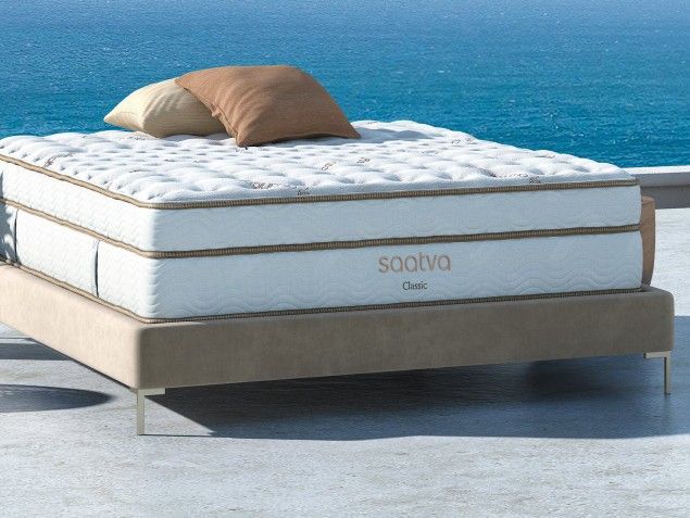 Saatva Classic 14.5" Hybrid King Size Mattress
