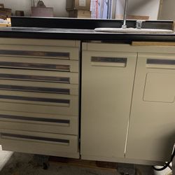 Midmark Cabinets With Top And Sink