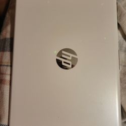 HP  White 11.6 Stream Laptop With Windows 10 4gb Ram Memory 32gb Flash Storage 