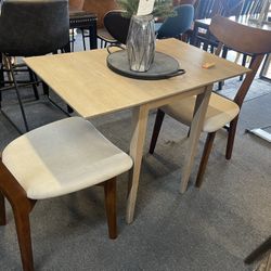 Thomas Liquidation center Savannah GA , Wholesale Direct To The Public 