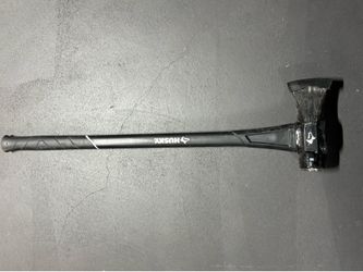 Husky 8 lb. Splitting Maul