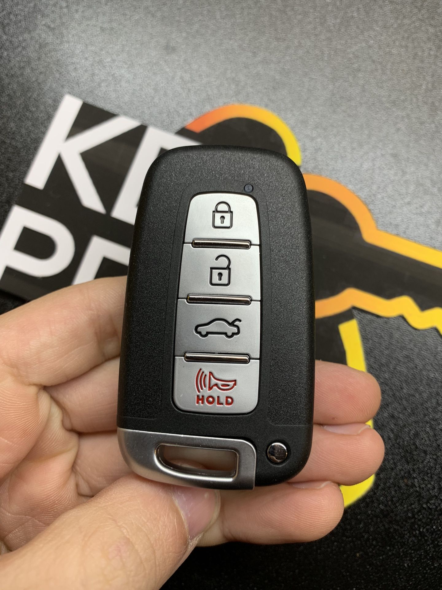 Hyundai Genesis key