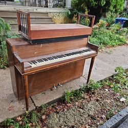 Free Piano