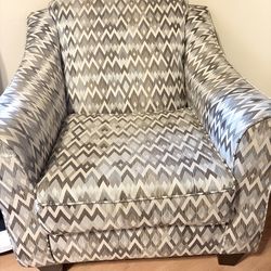 Accent Arm Chair – $25