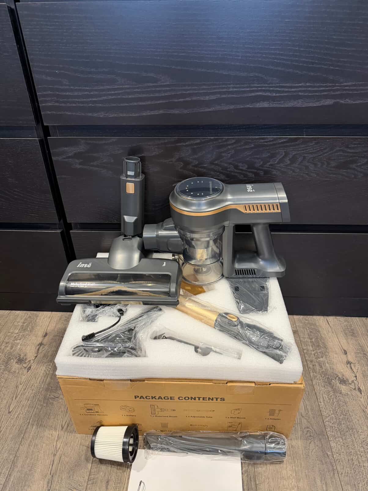 6 in 1 Cordless Stick Vacuum Cleaner with Brushless Motor