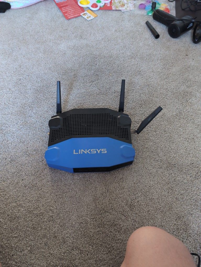 Linksys WRT3200ACM - OpenWRT Installed