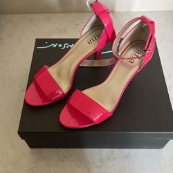Hot Pink Heels