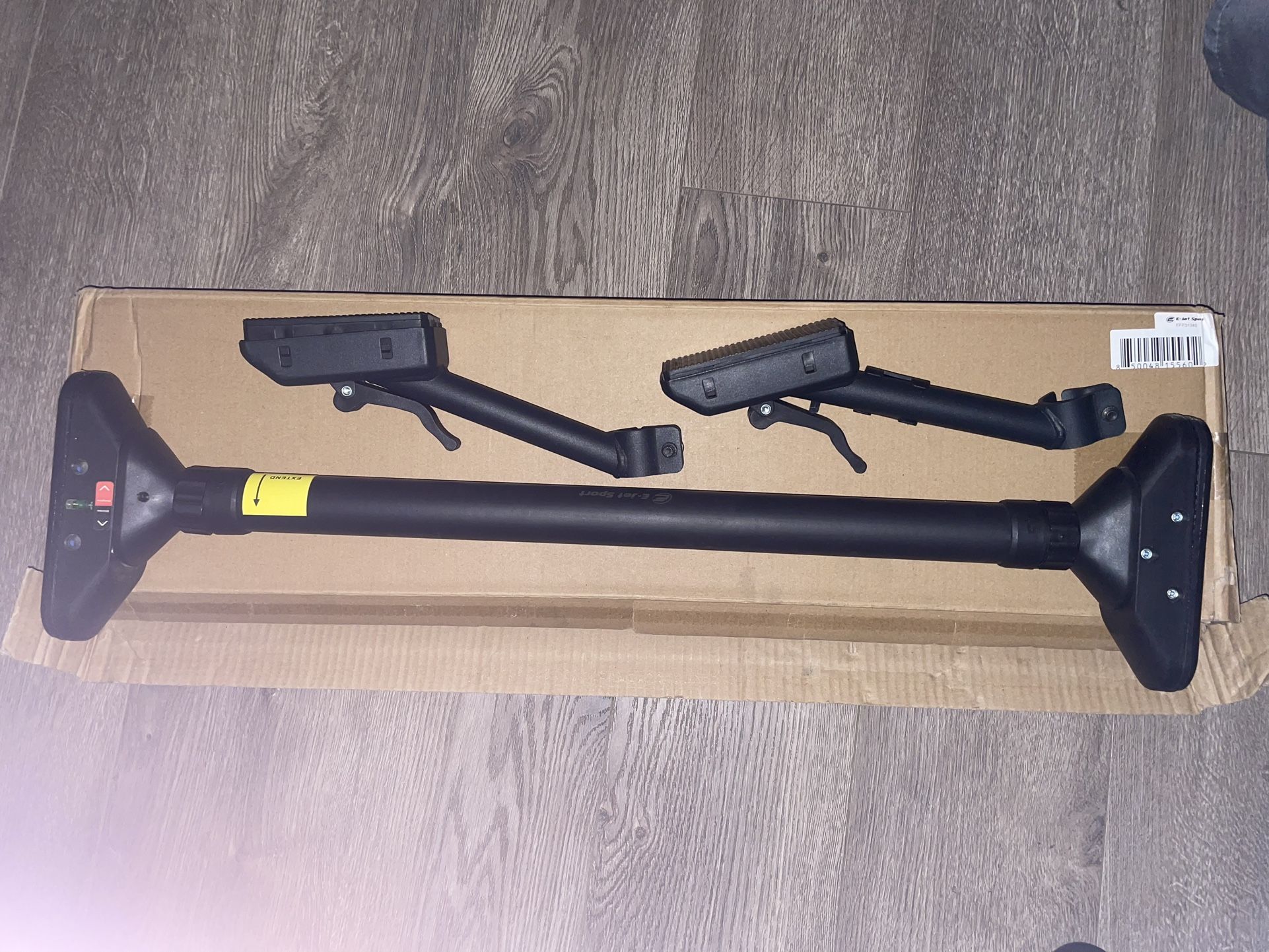 *new never used* EJET Super Load Bearing Pull-Up/ Chin-Up Bar