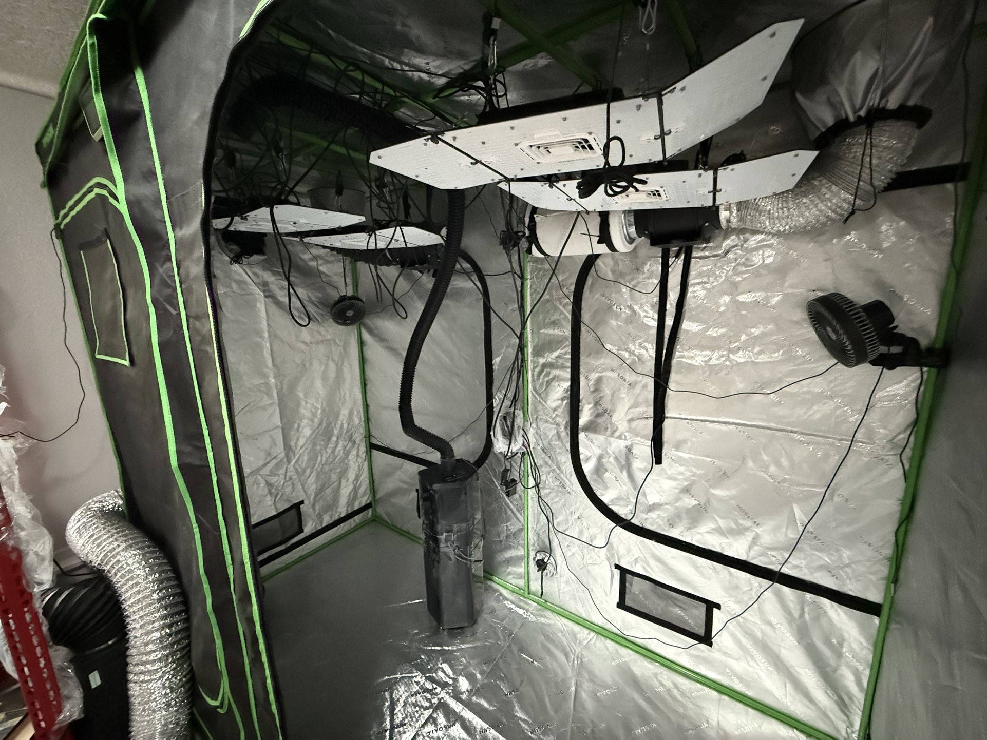 VIVOSUN Grow Tent Indoor Growing Set Up