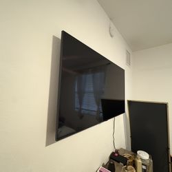 55 Inch Samsung TV with Remote Control