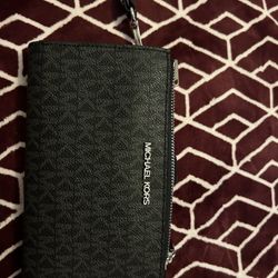 Brand New Mk Wallet 