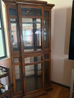 Curio cabinet