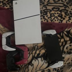 Ps5 With 3 Controllers And A Ps5 Portal We Can Negotiation Ypu Can Pick It Up Today! Pick Up Only!