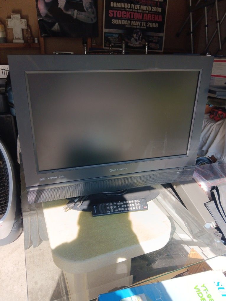 Element 32inch TV With Remote $40