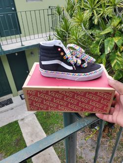 KIDS RAINBOW CHECKERBOARD SK8-HI