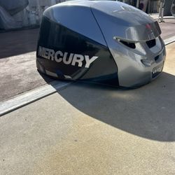 Mercury verado top cowling