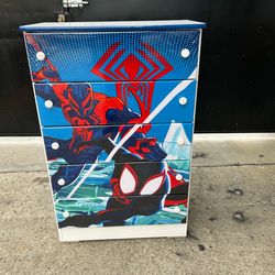 Spiderman dresser available in different cartoon