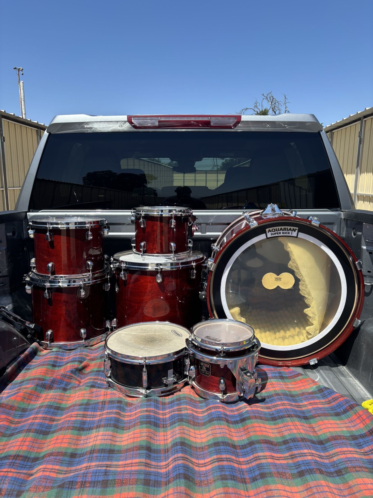 6 PC Tama Star classic Drum Set
