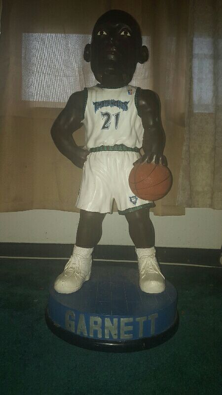 Kevin Garnett 3ft Porcelain bobble head